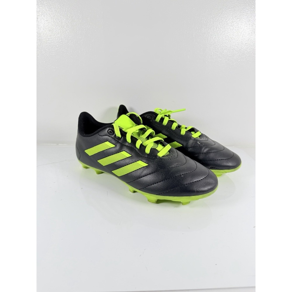 Lightly Used SGC 753002 Adidas Goletto soccer/futbol cleats Shoes youth SIZE 2.5